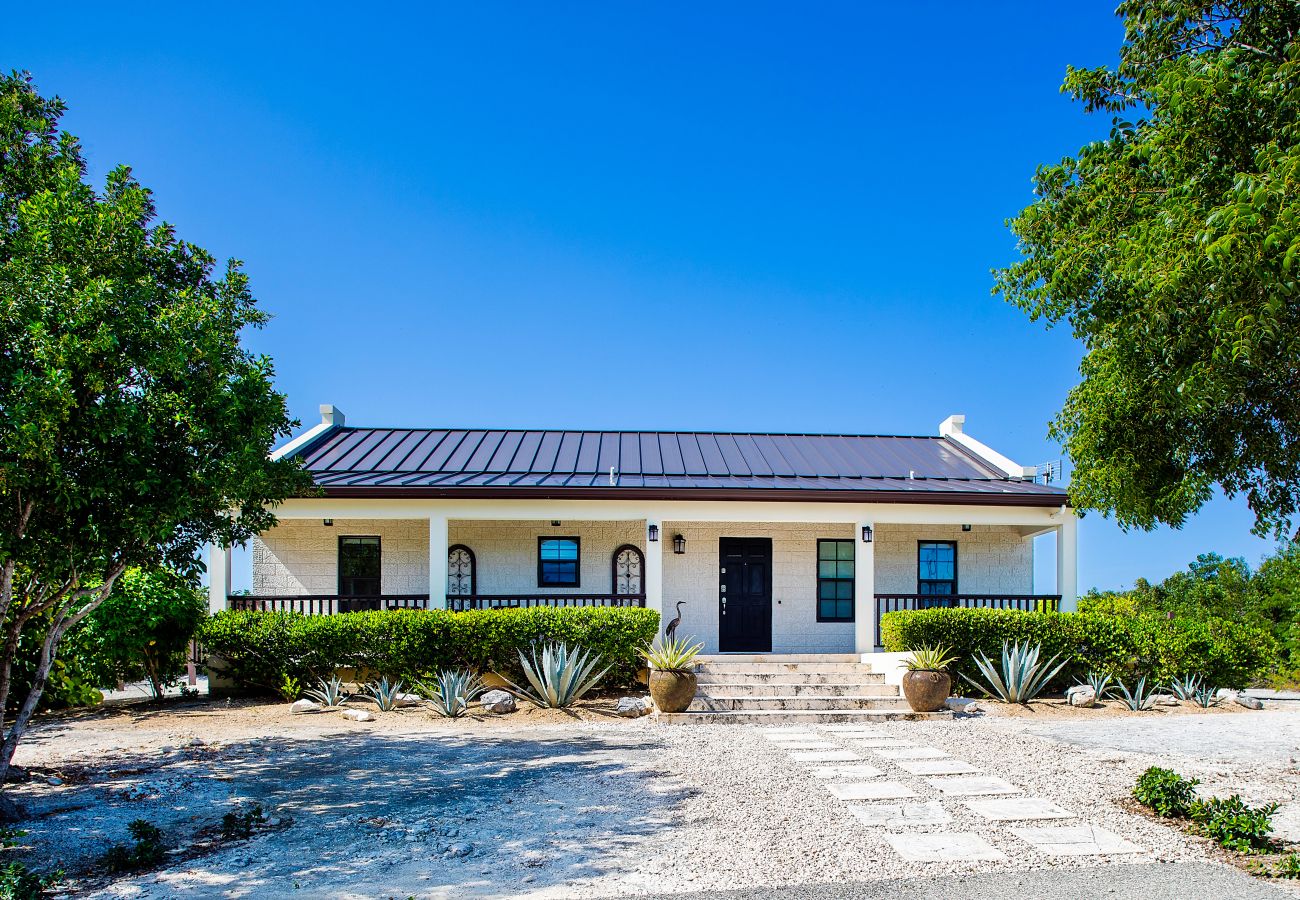 House in Long Bay - Two Bedroom Villa, Long Bay, Providenciales - Eden House