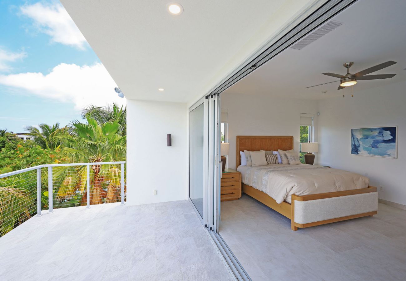 House in Grace Bay - Grace Bay, New 5 Bedroom Villa - Pure Water Villa