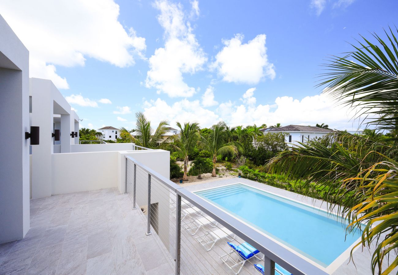 House in Grace Bay - Grace Bay, New 5 Bedroom Villa - Pure Water Villa