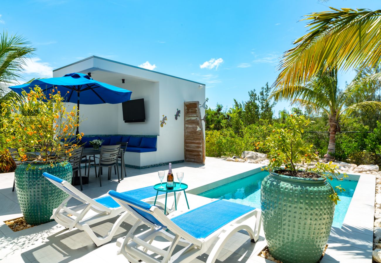 House in Grace Bay - Villa Calico, Pet-Friendly, 3 Bedroom, Grace Bay, Providenciales, Turks & Caicos