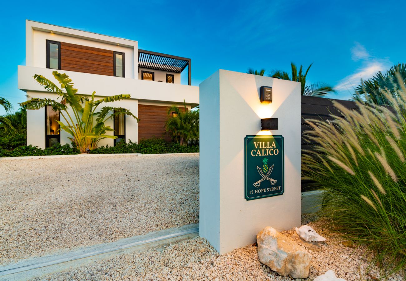 House in Grace Bay - Villa Calico, Pet-Friendly, 3 Bedroom, Grace Bay, Providenciales, Turks & Caicos